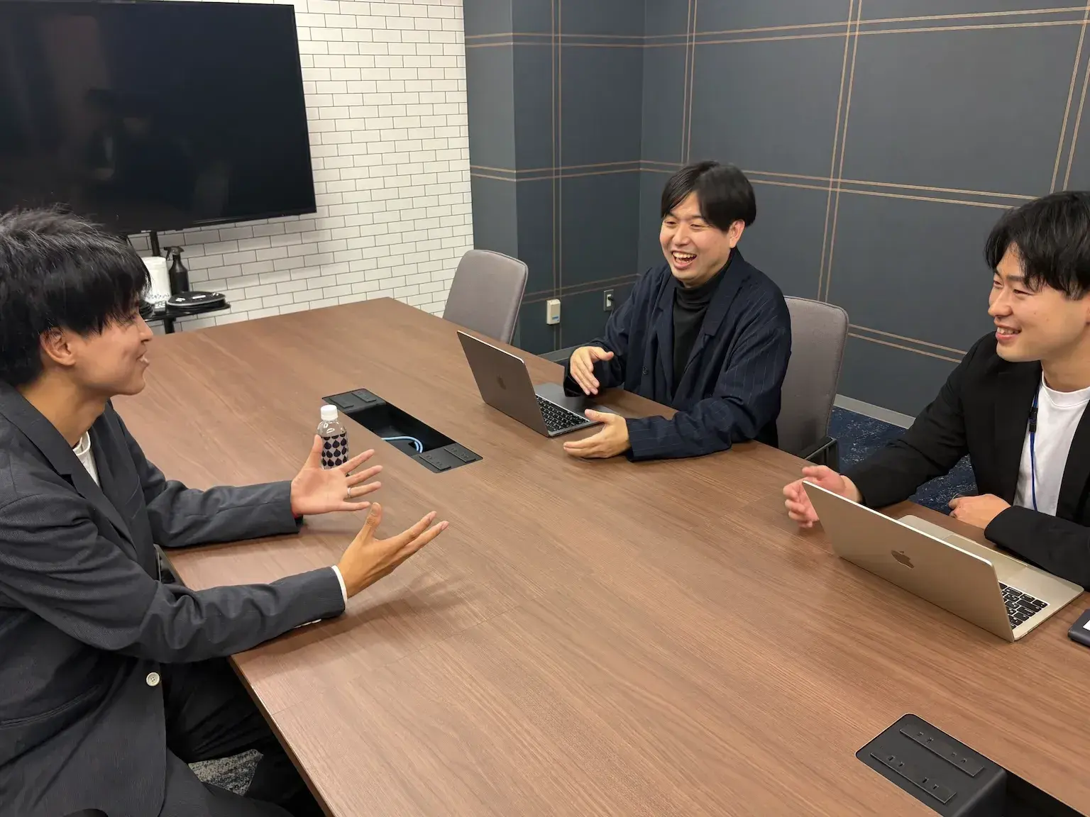 株式会社アツラエ様 インタビュー画像